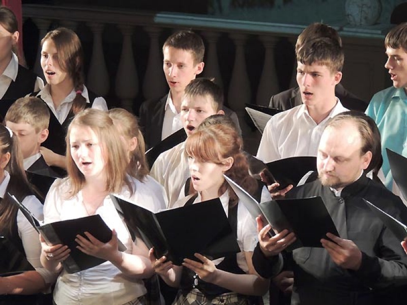 24 мая  в День славянской письменности перед жителями Архангельска выступят 13 хоровых коллективов