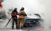 Владелец «Skoda Octavia» пытаясь заменить топливный фильтр спалил автомобиль