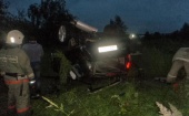 Крупное ДТП на юге Архангельской  области: автомобиль опрокинулся в кювет