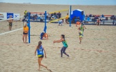 В Архангельске прошел турнир по пляжному волейболу среди мужских, женских и смешанных команд