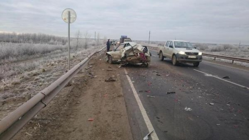 Гололед стал причиной смертельное ДТП на трассе М8 в Архангельской области
