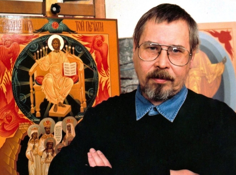 В Архангельске открывается выставка памяти художника и иконописца Евгения Петухова.