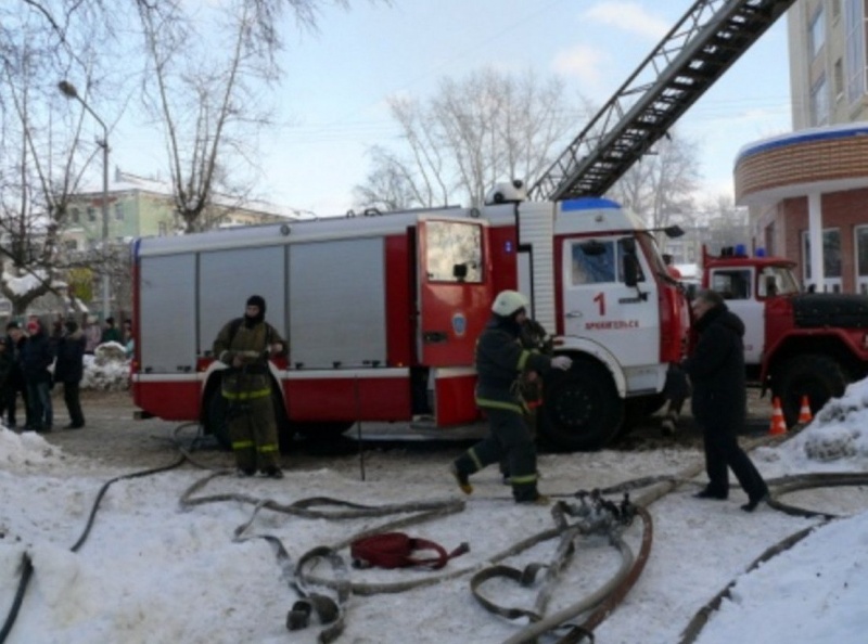 Смертельный пожар на улице Воронина в Архангельске