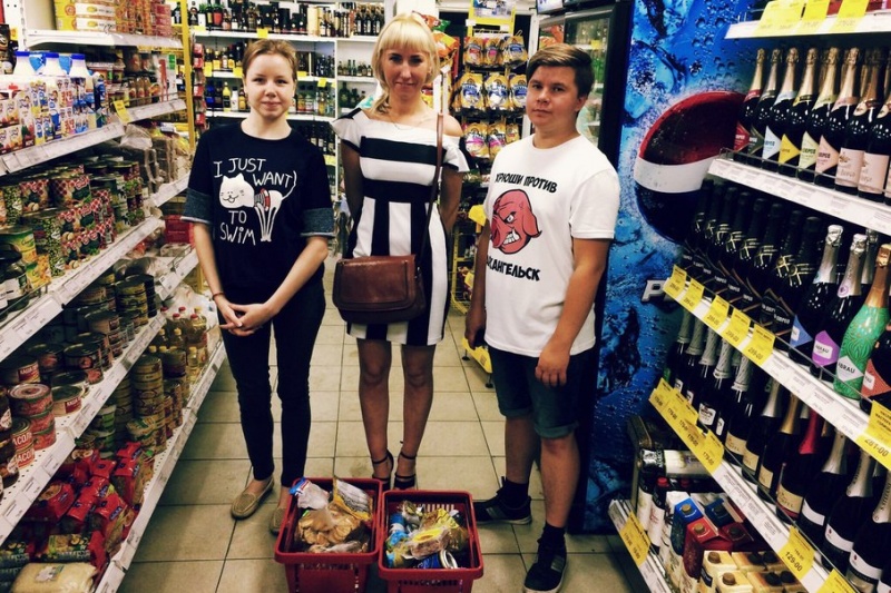 Архангельские «хрюши» проверили магазина «Алко shop» на Адмирала Кузнецова, 25 в Соломбале