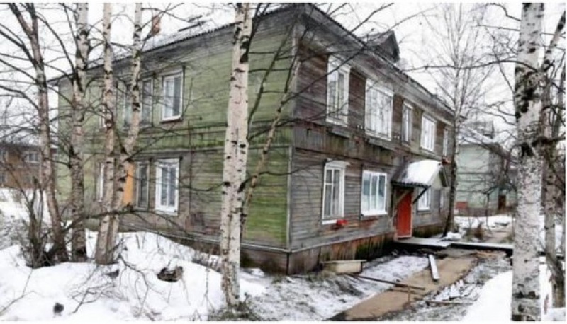Архангелогородцу отказали в переселении из ипотечной квартиры в аварийном доме. 