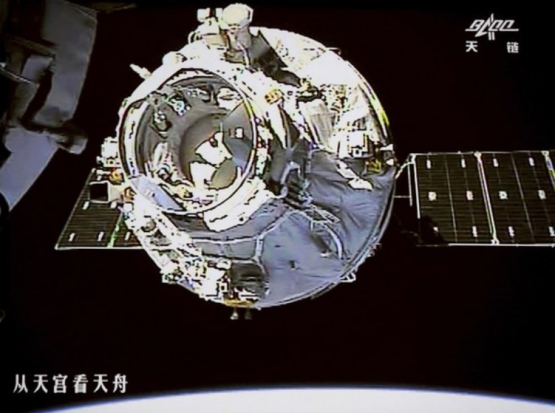 Обломки китайской космической станции долетят до Европы 