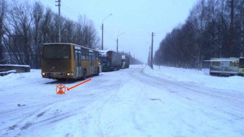 В Архангельске водитель «Икаруса» задавил шофера «ПАЗика» 