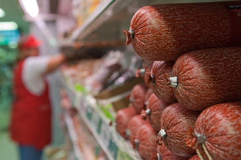 Крупнейшие торговые сети предупредили о возможном дефиците продуктов питания 