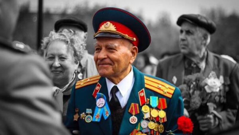 До 9 мая все ветераны и инвалиды ВОВ в России будут обеспечены жильем 