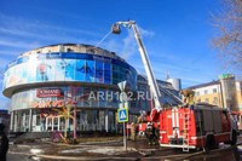 Подробности утреннего пожара в Архангельске в торговом центре «Фокус» 