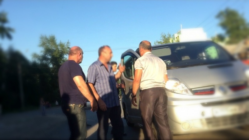 В Архангельске произошла трагедия, микроавтобус сбил троих детей на проспекте Обводный канал