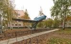Памятник самолёту ЯК-18Т(аэропорт Талаги) в Архангельске