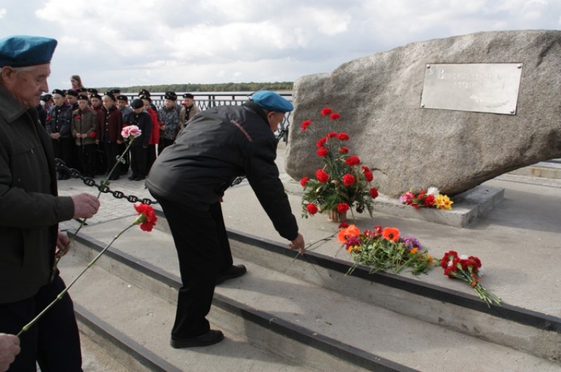 Памятник «Тем, кого не вернуло море» | Архангельск